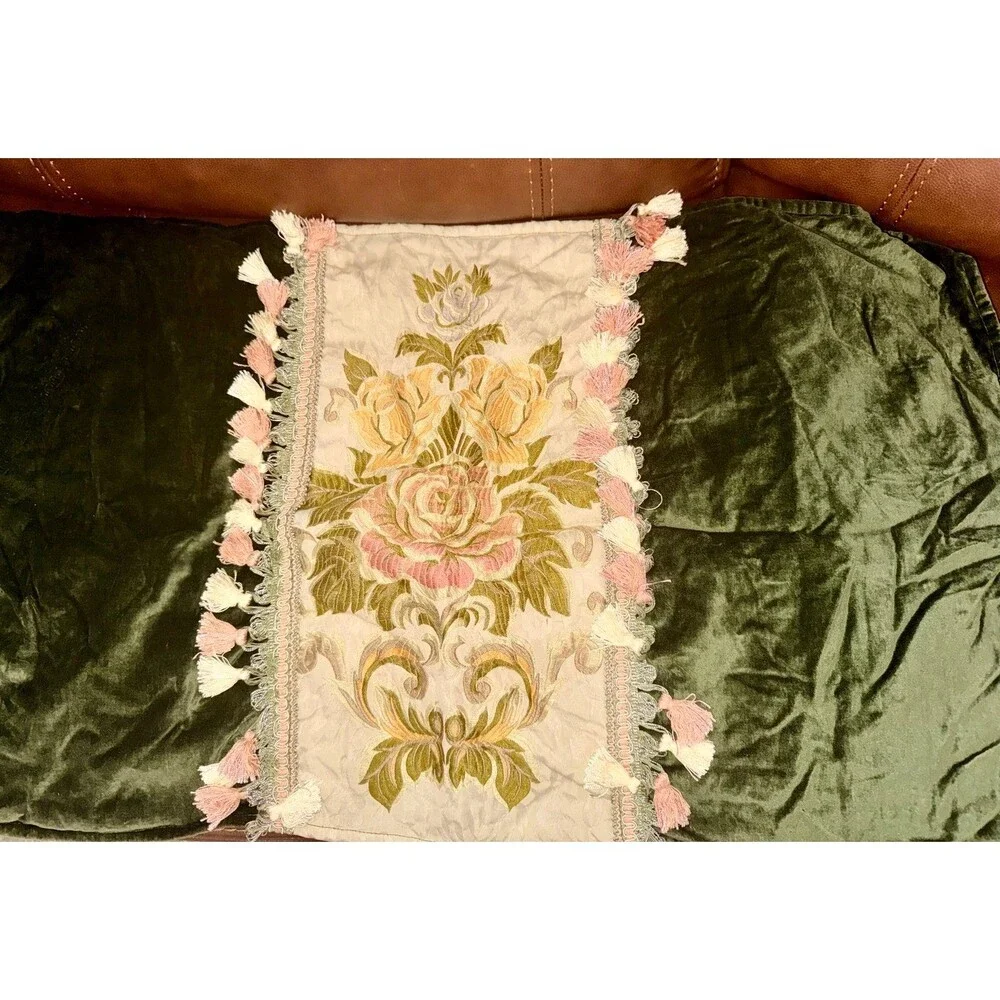 Vtg. Victoria Classics King Floral Jacquard Shams + Feather/Down Silk Pillows